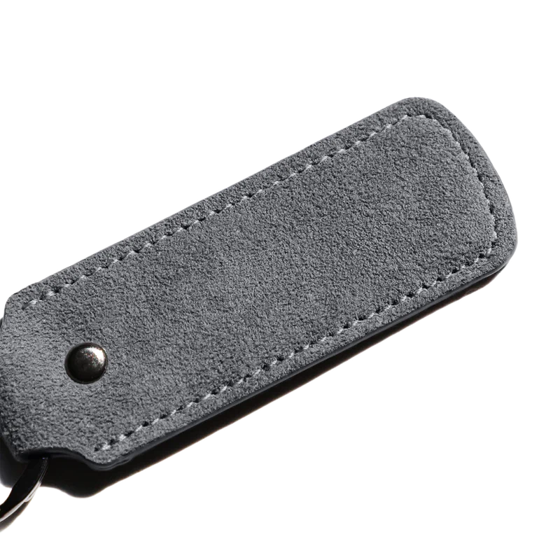 Alcantara Nyckelring - Nardo Gray